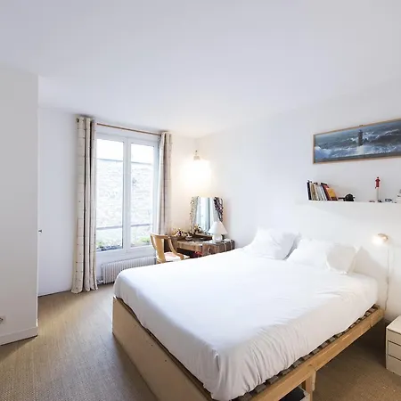 Apartment Veeve - Place De La Republique Hideaway *
