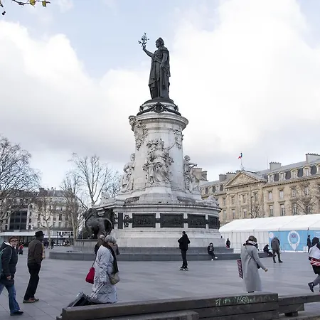 Veeve - Place De La Republique Hideaway * Parigi